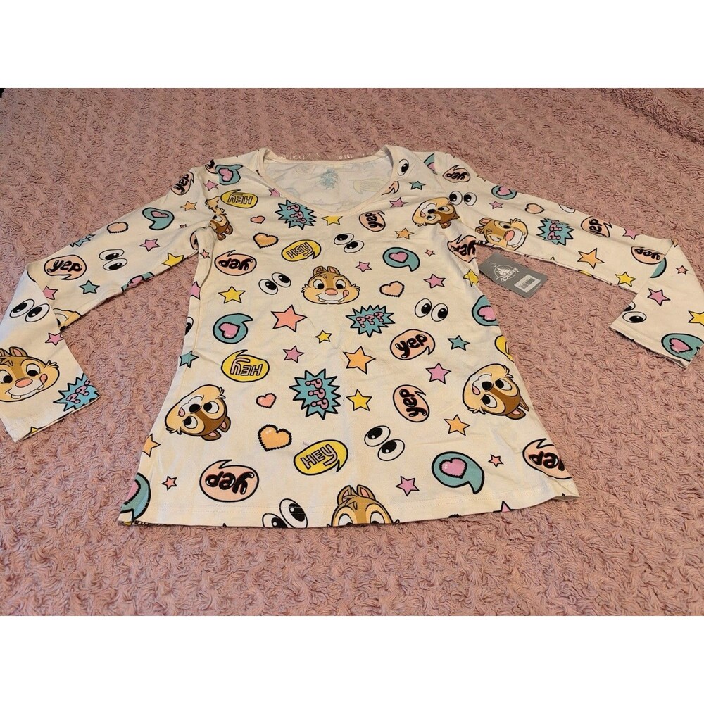 Disney Chip & Dale chipmunks cream v neck long sleeve Women Small NWT Icons